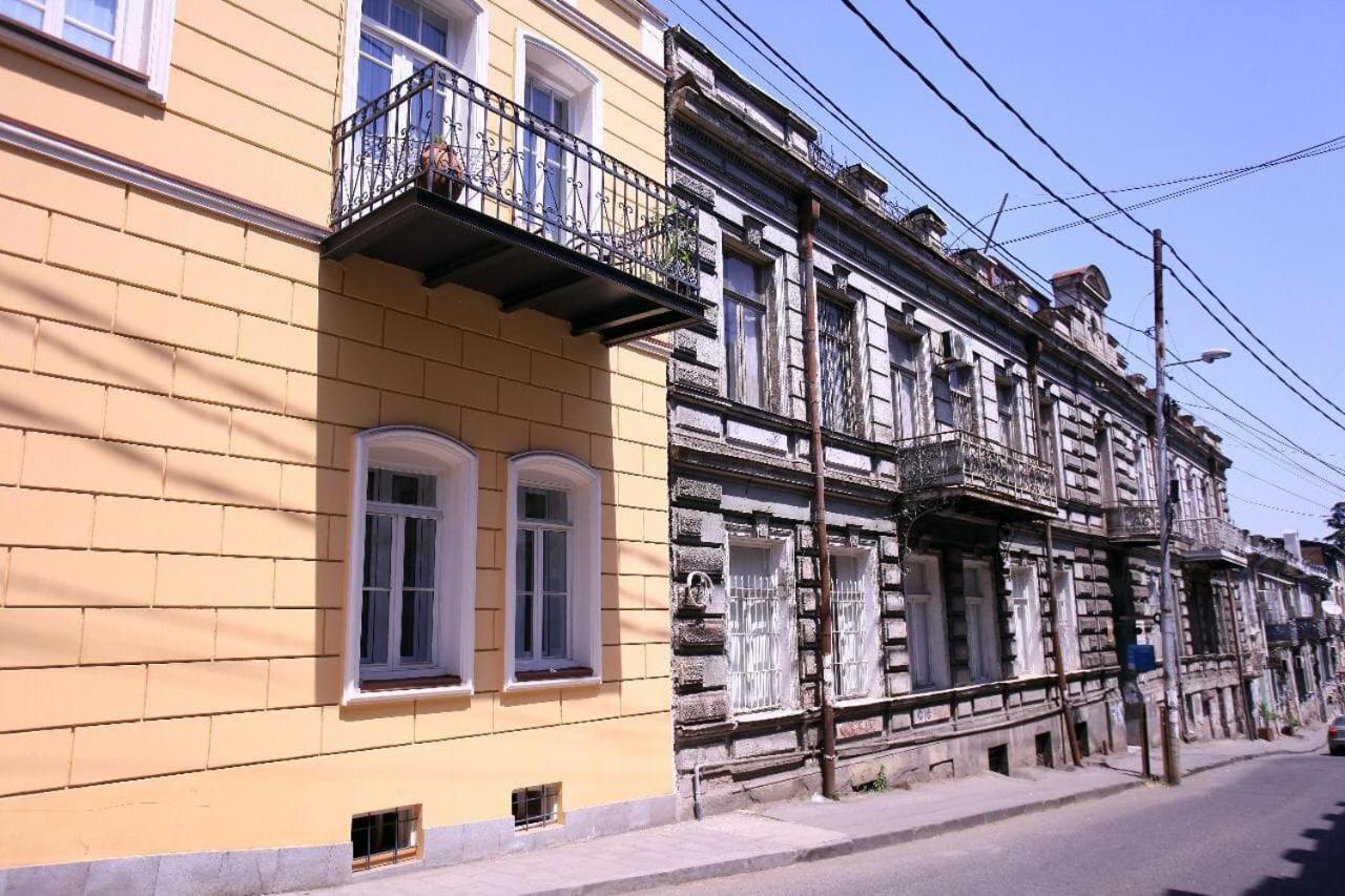 Dali'S Royal Apartment Tiflis Dış mekan fotoğraf
